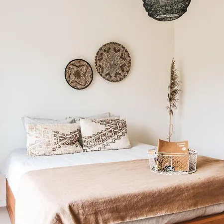 Casa-simplicity Gelder Zetten Lda Alojamento de Acomodação e Pequeno-almoço 3*